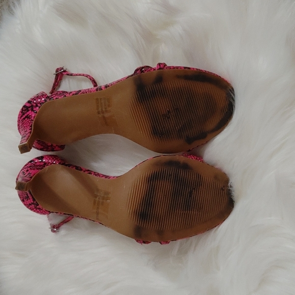 New York & Company Heels 7 - Picture 5 of 5